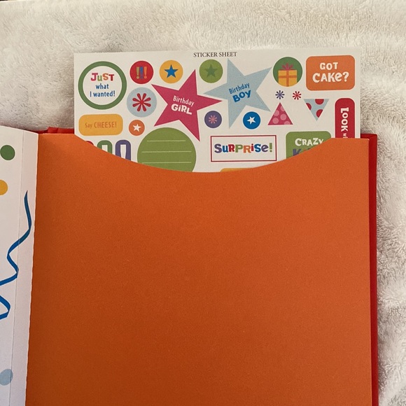 Hallmark Birthday Memory Book NEW - Picture 9 of 9